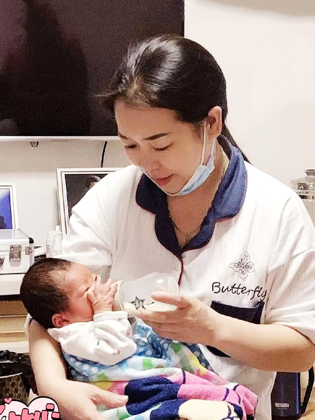 育兒嫂越來(lái)越受年輕人喜愛