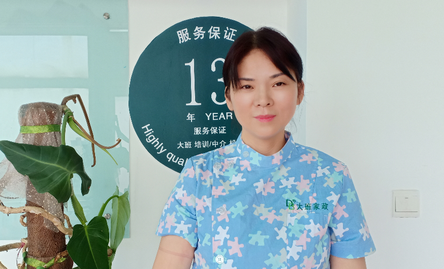 照顧老人護工的培訓(xùn)內(nèi)容（照顧老人的培訓(xùn)有哪些好處？）